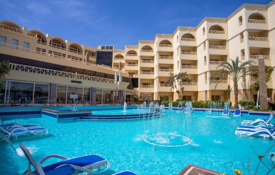 AMC Royal Hotel