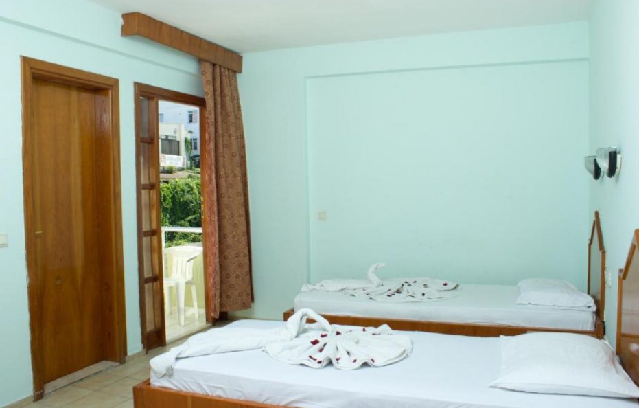 ARES CITY HOTEL
