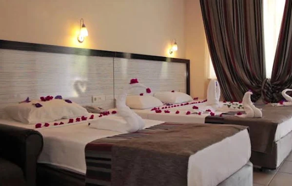CLOVER MAGIC PARK BEACH ALANYA