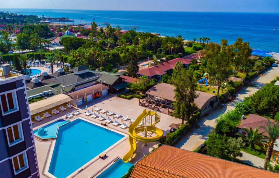 CLOVER MAGIC PARK BEACH ALANYA