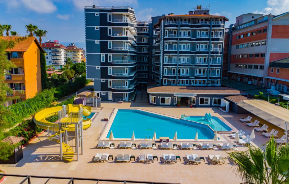 CLOVER MAGIC PARK BEACH ALANYA