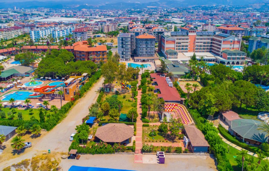 CLOVER MAGIC PARK BEACH ALANYA