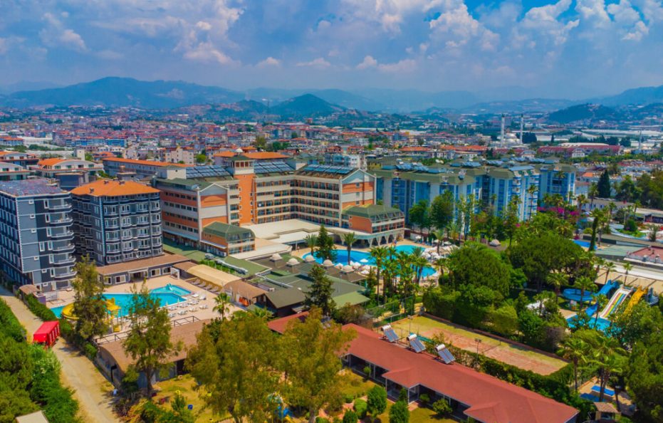 CLOVER MAGIC PARK BEACH ALANYA
