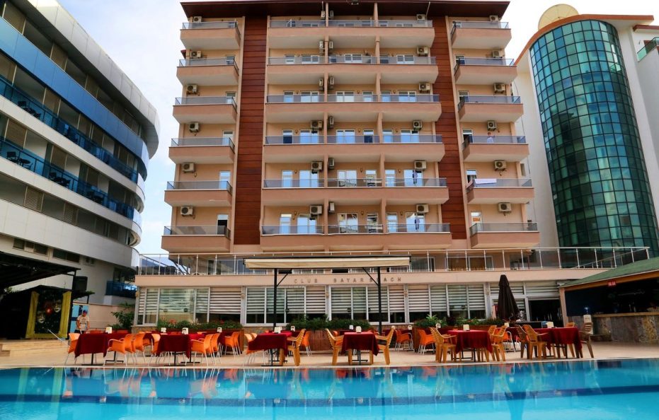 CLUB BAYAR BEACH HOTEL