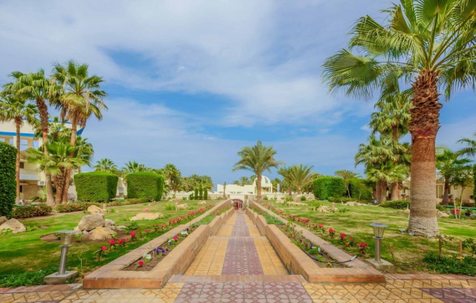 Empire Beach Resort