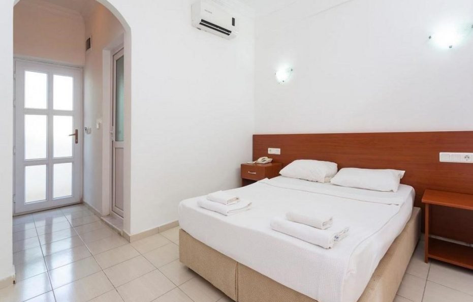 Kriss Hotel
