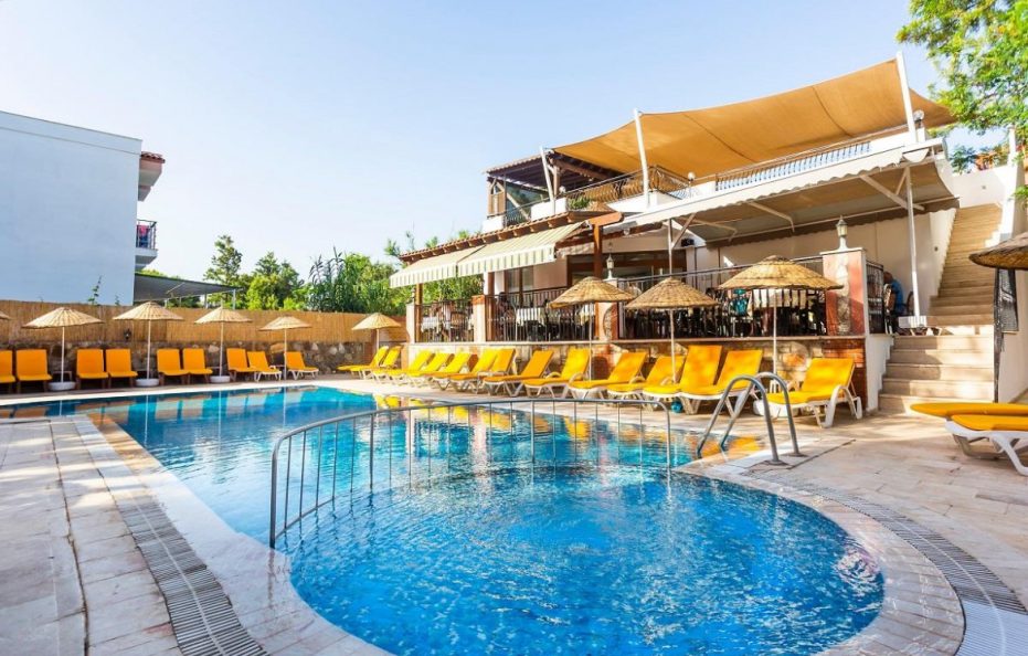 Kriss Hotel