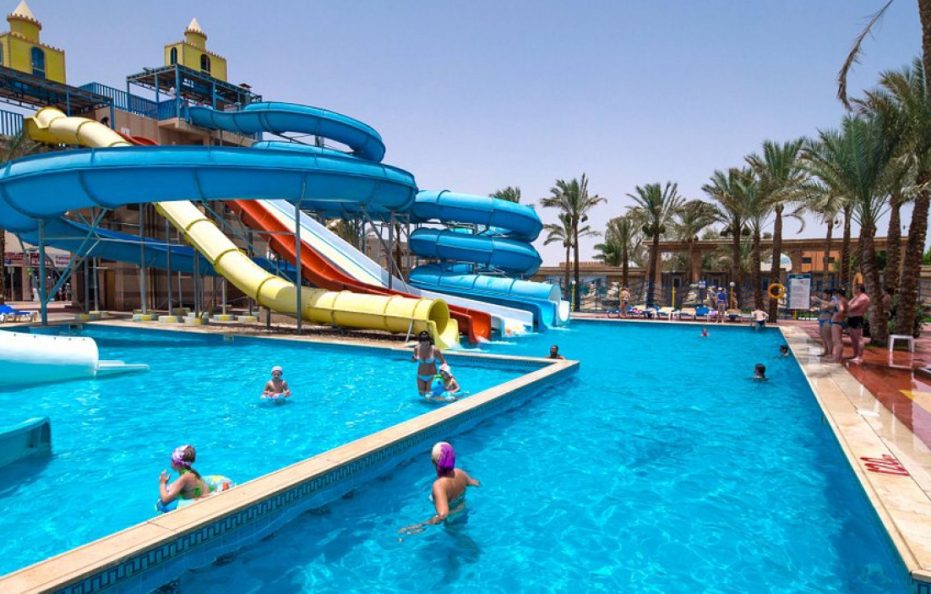 Mirage Bay Resort Aquapark