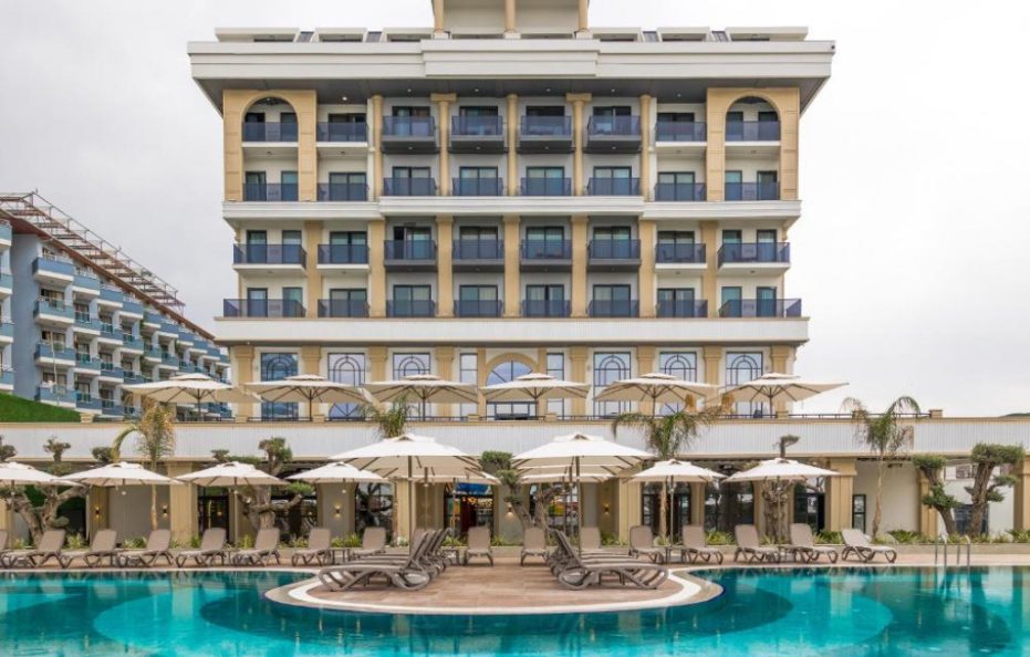 SERENITY QUEEN HOTEL