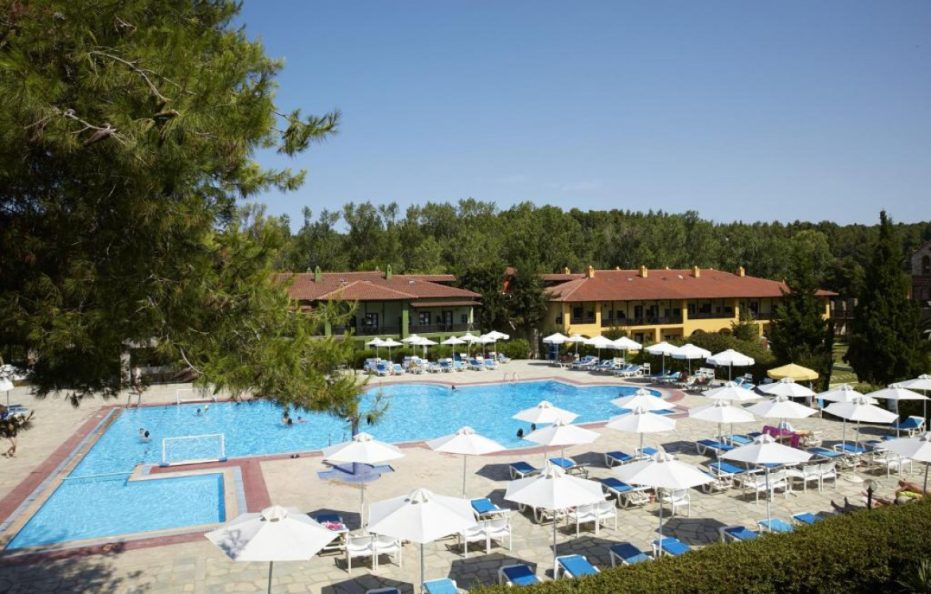Simantro Resort