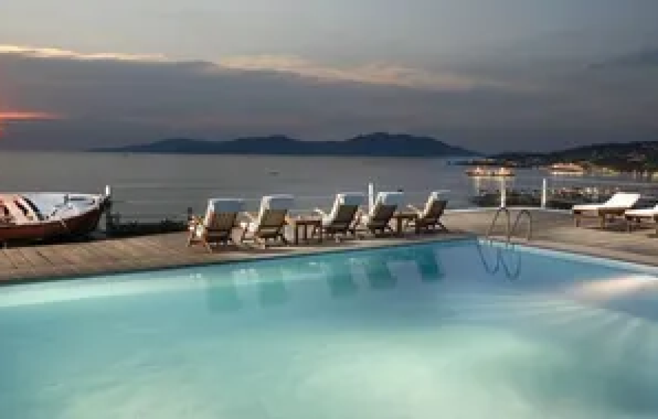 Tharroe of Mykonos Boutique Hotel