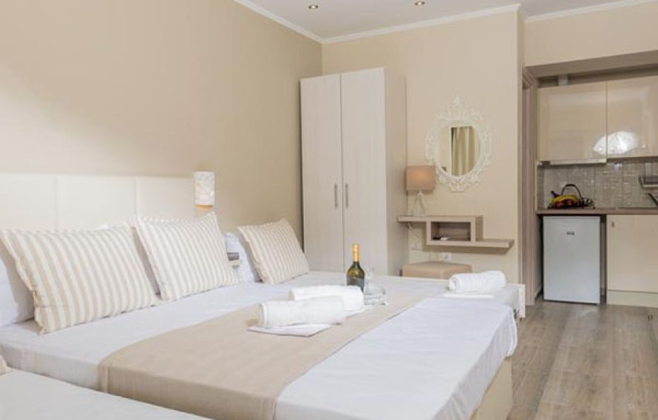 Ammos Beach Seaside Luxury Suites
