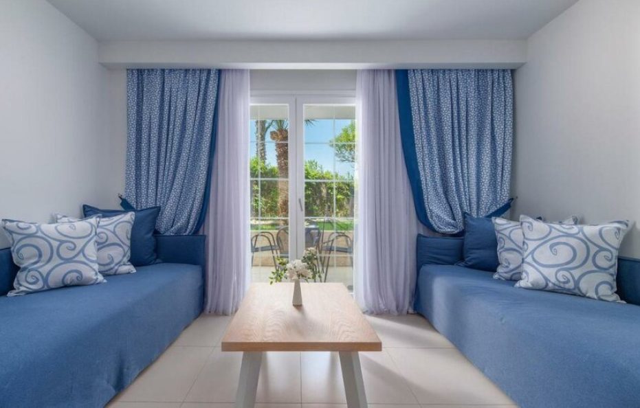 Elinotel Apolamare Hotel