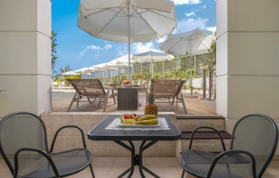 Elinotel Apolamare Hotel