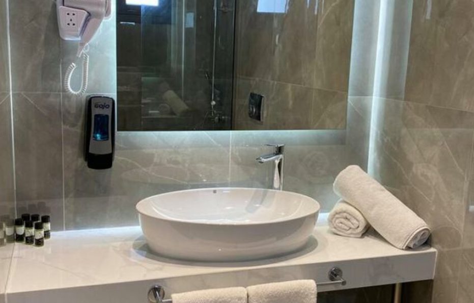Simeon Hotel