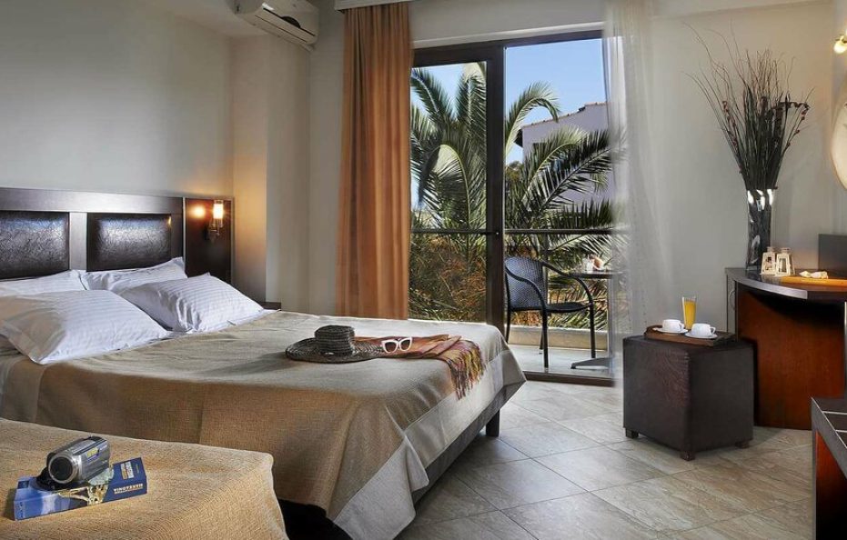 Simeon Hotel