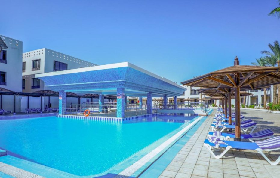 Blend Club Aqua Resort