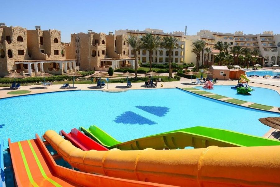 Royal Lagoons Aqua Park Resort