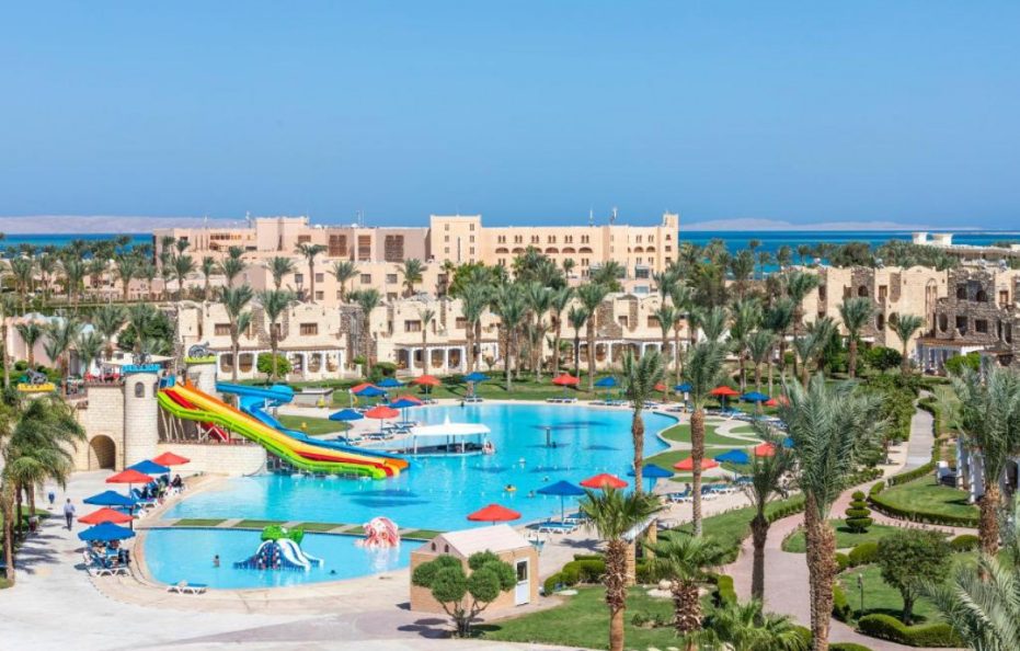 Royal Lagoons Aqua Park Resort